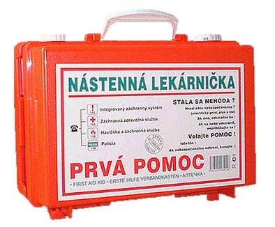 Kufrík nástenná lekárnička bez náplne